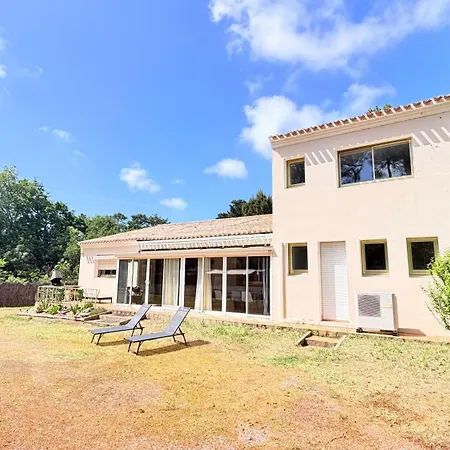 Villa De Rochebonne, Paisibilite Et Authenticite *